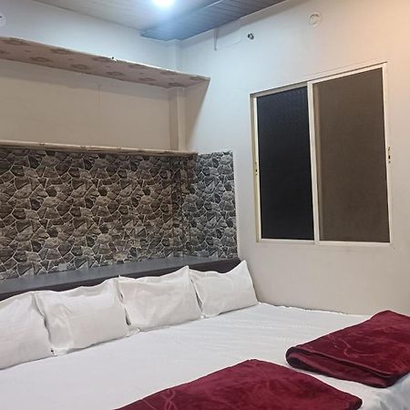 Mangaldeep Guest House Уджайн Екстериор снимка